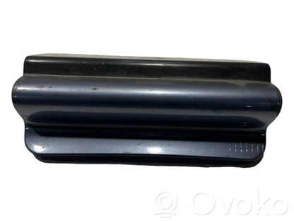 Climate control/small radiator control trim