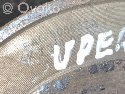 Priekšējā riteņa rumbas vārpstas šarnīrs (stupica, capfa)