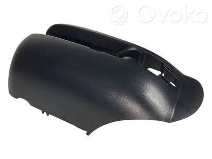 Steering axle trim