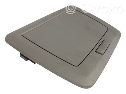 Cita veida salona apgaismojums