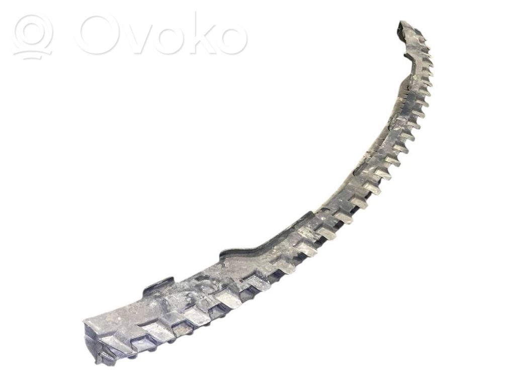 Priekšpusē bampera turētājs