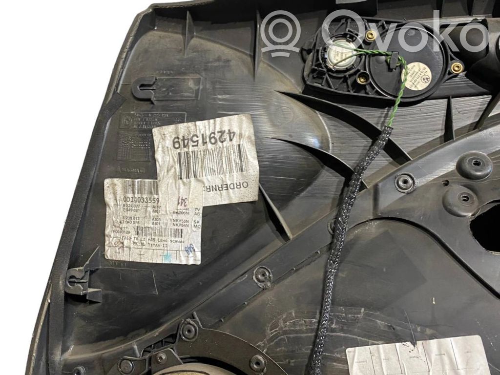 Priekšējo durvju apdare