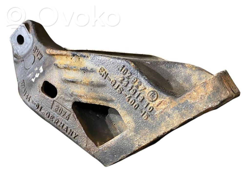 Dzinēja nostiprināšanas stiprinājums-kronšteins