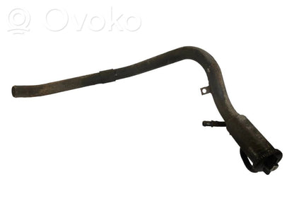 Fuel tank filler pipe