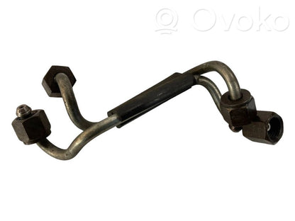 Degvielas caurulīte (-es)