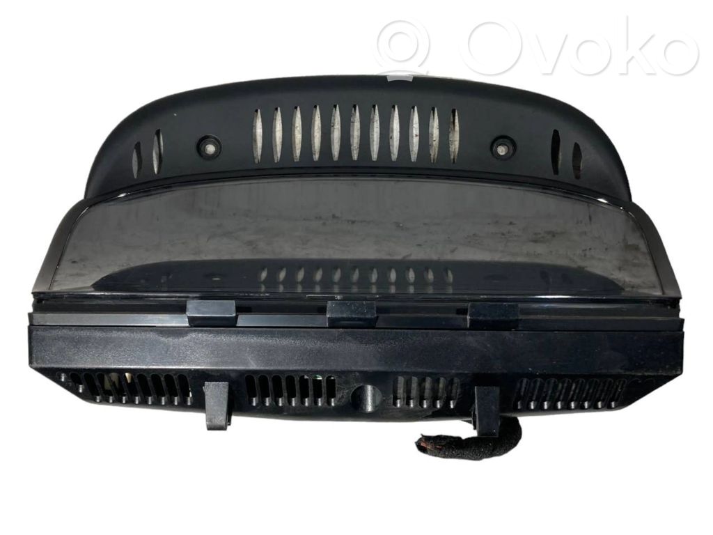 Screen / display / small screen