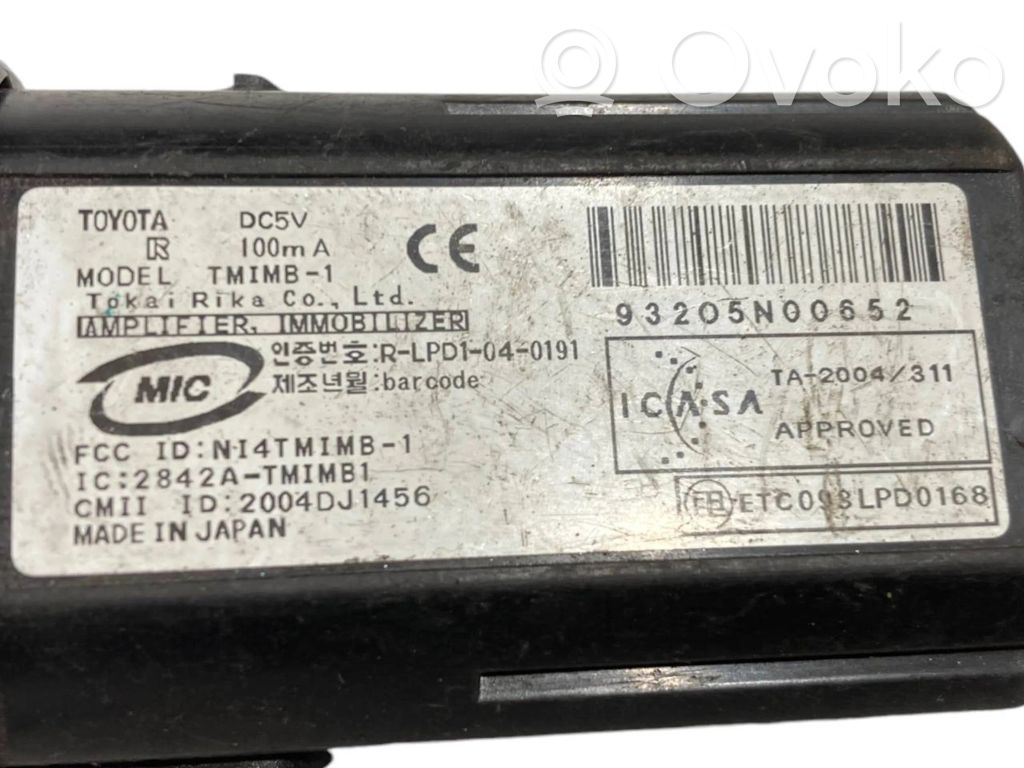 Automašīnas aizdedzes un startera slēdzis