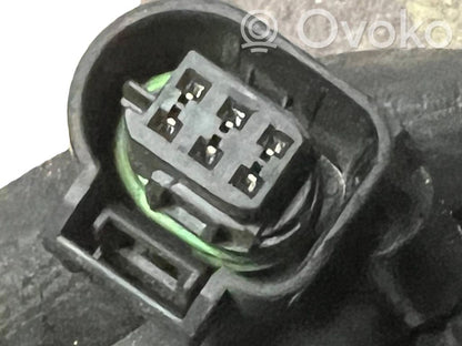 Dzinēja vadu instalācija