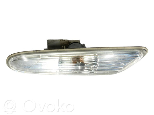 Spārna pagrieziena lukturis