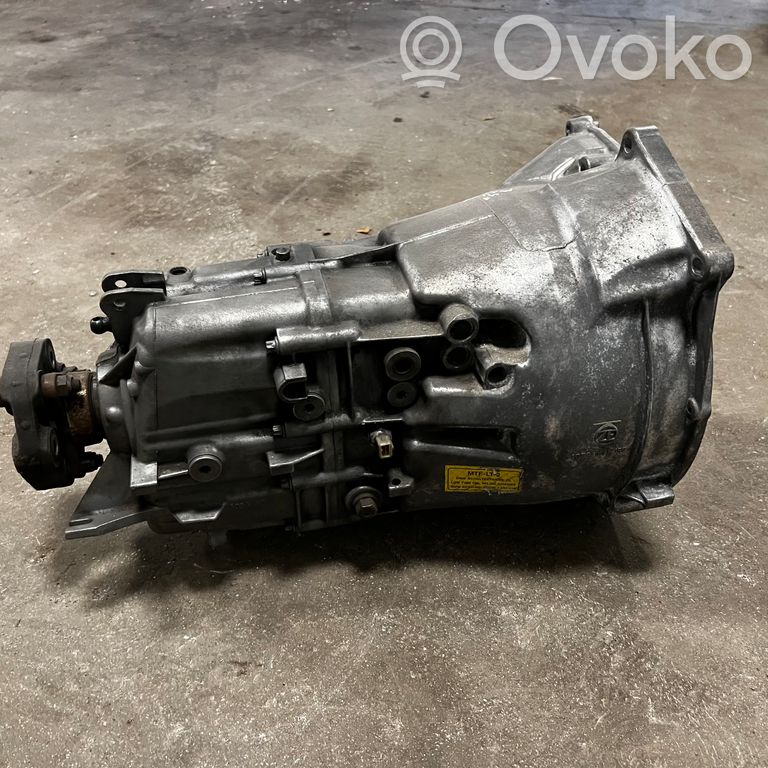 Mehāniska 5 ātrumu pārnesumkārba