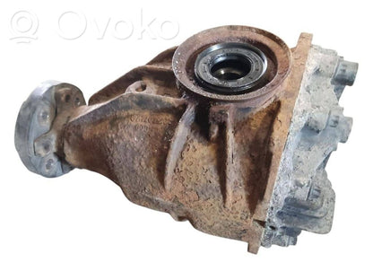 Aizmugurējais reduktors