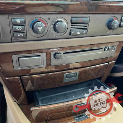 BMW E65 745 2002.G.