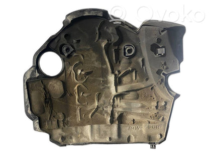 Крышка двигателя (декоративная отделка)