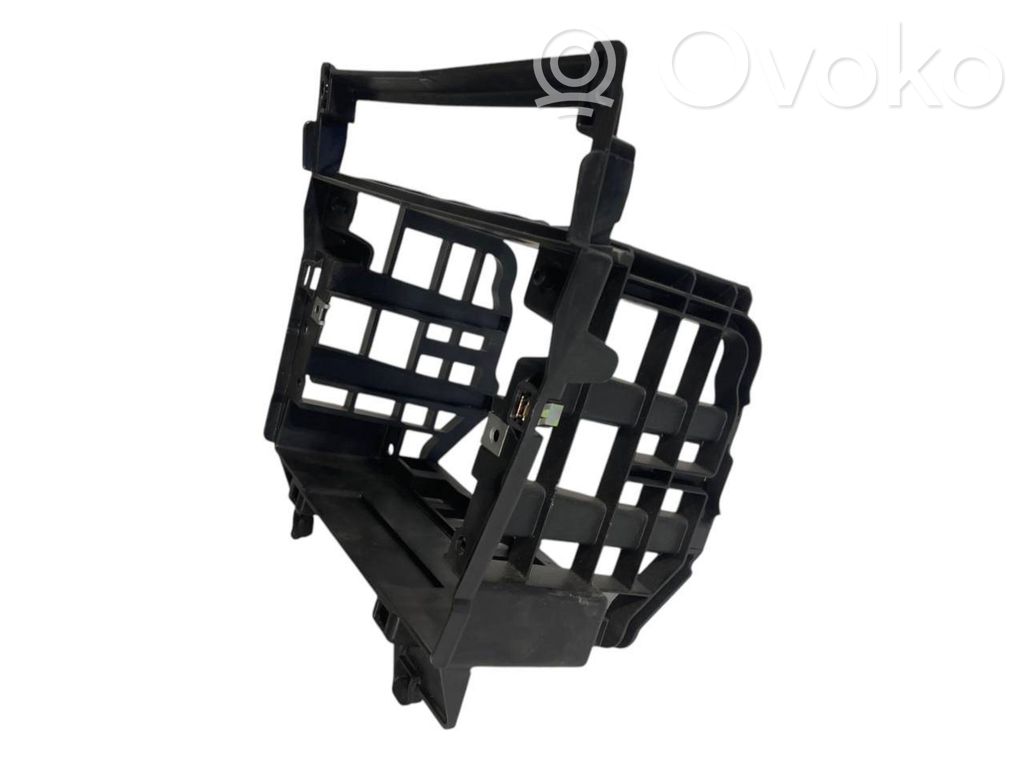 Декоративная отделка радио/навигации