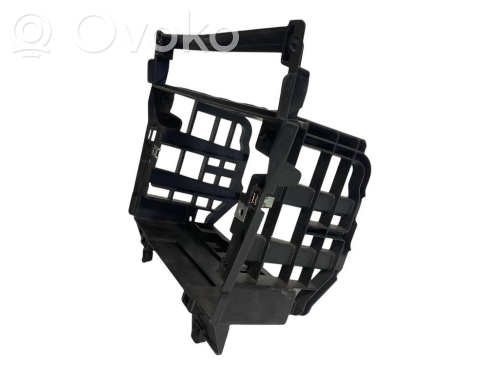 Radiouztvērēja / navigācija dekoratīvā apdare