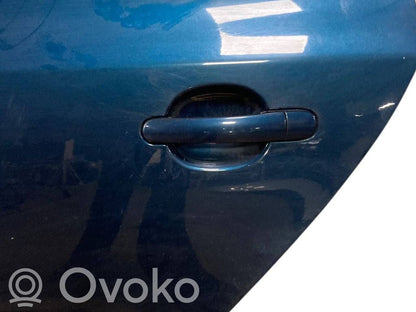 Задняя дверь