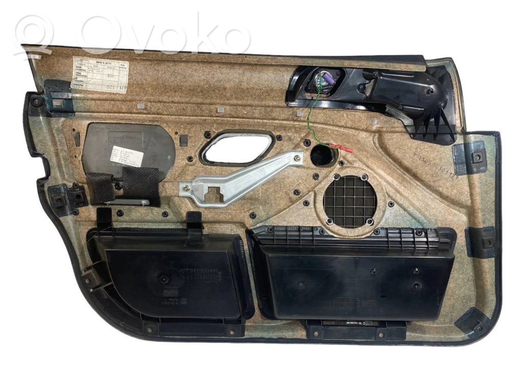 Отделка передней двери