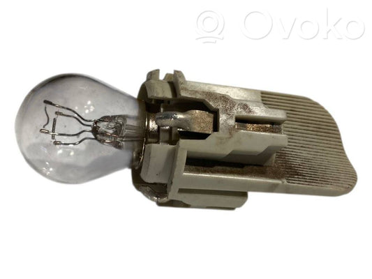 Aizmugurējā luktura detaļa