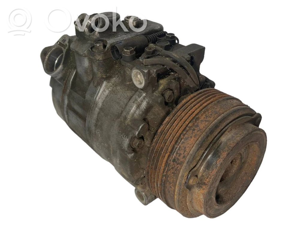 Air conditioner compressor (pump)