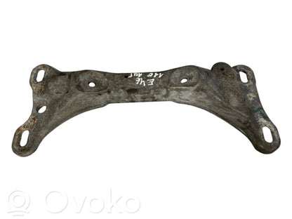 Кронштейн крепления трансмиссии