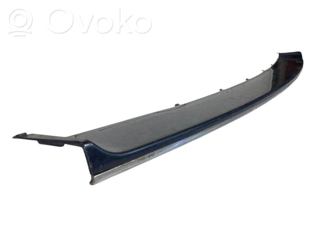 Dekoratīvās aizmugurē bampera ulikas