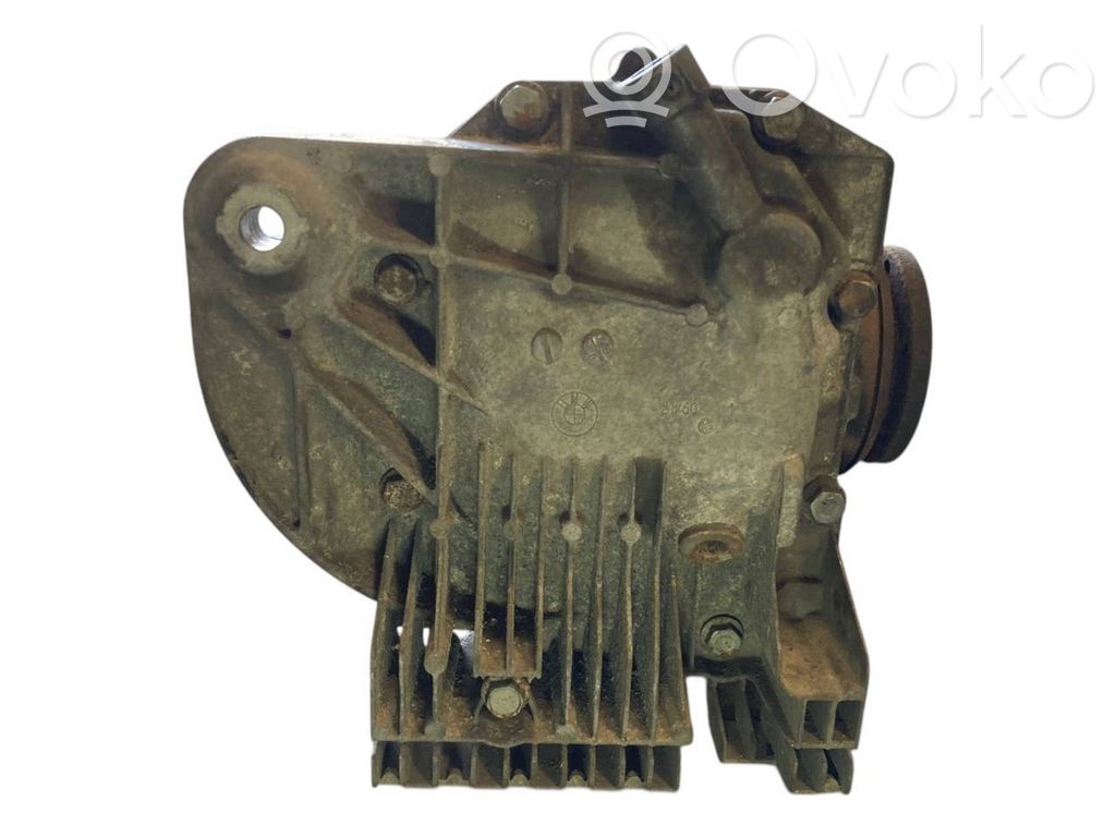 Aizmugurējais reduktors