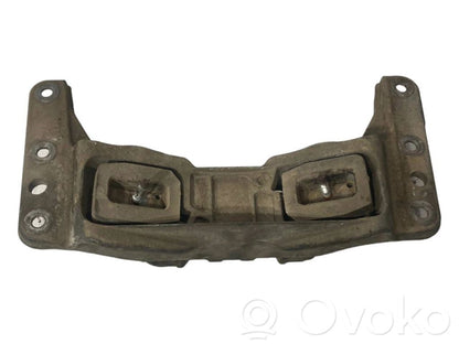 Pārnesumkārbas stiprinājuma kronšteins