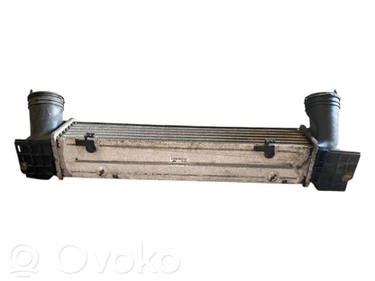 Starpdzesētāja radiators
