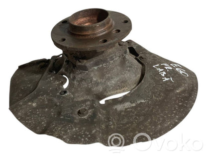 Priekšējā riteņa rumbas vārpstas šarnīrs (stupica, capfa)