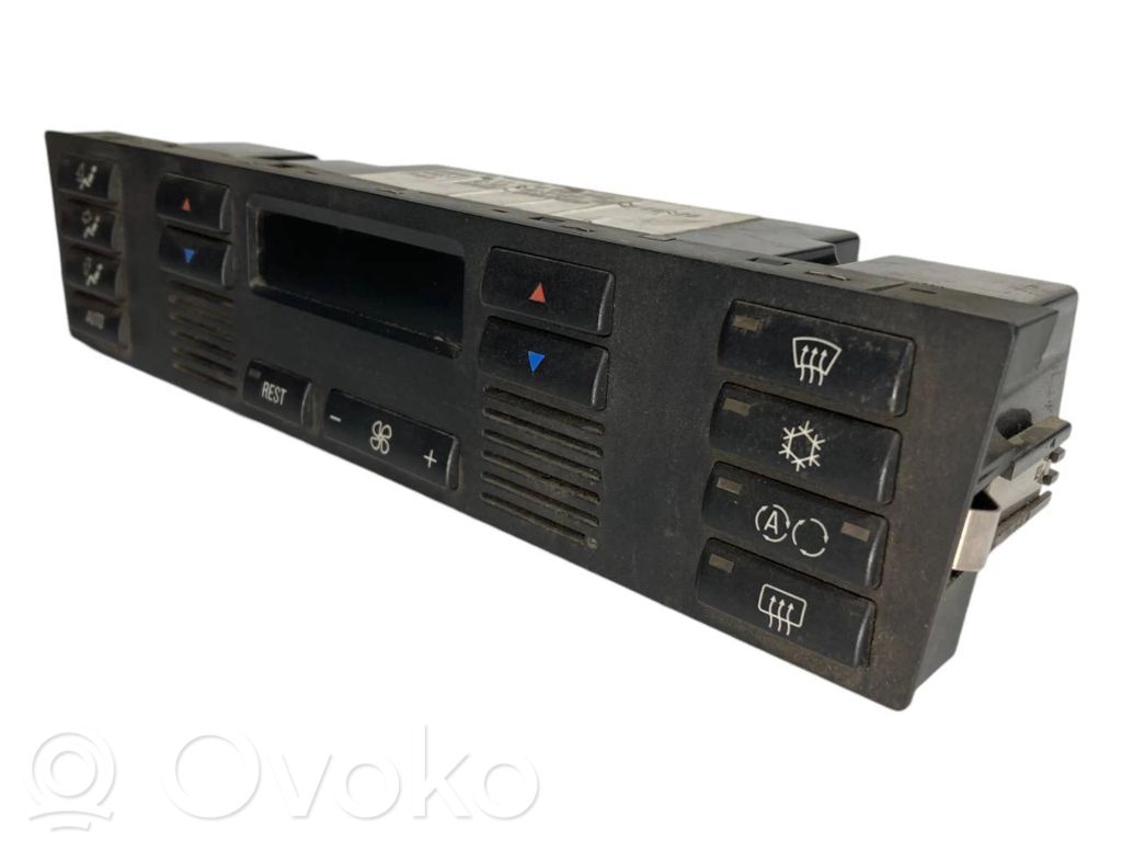 Gaisa kondicioniera / klimata kontroles / salona apsildes vadības bloks (salonā)
