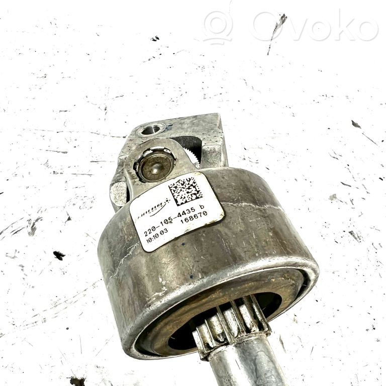 Stūresrata ass krustsavienojums