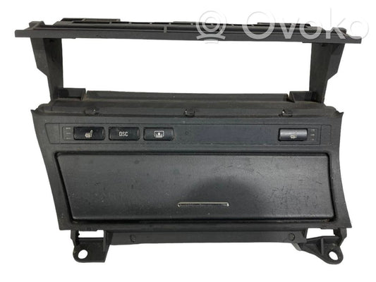 Pelnutrauks (priekšā)