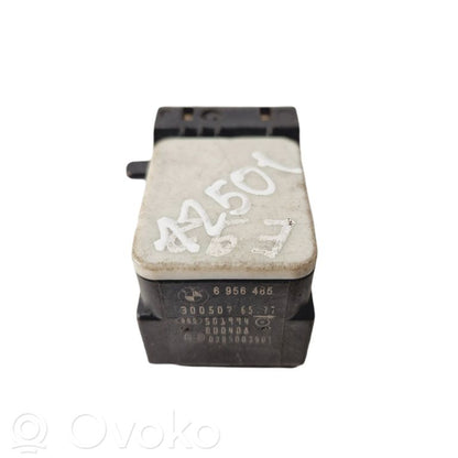 Airbag impact sensor