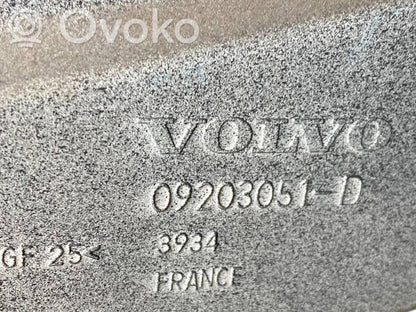 Aizmugurējais pārsegs (bagāžnieks)