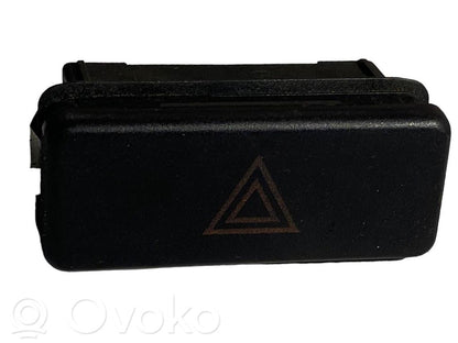 Avārijas lukturu slēdzis