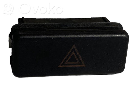 Avārijas lukturu slēdzis