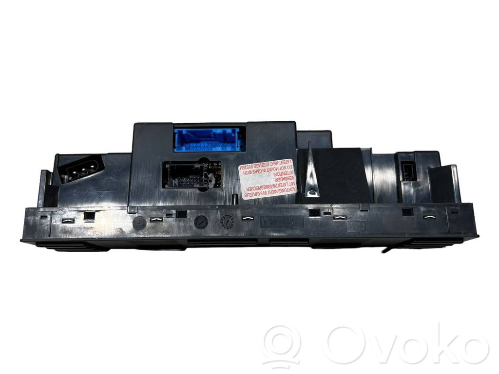 Блок управления кондиционером/климат-контролем/отоплением салона (в салоне)