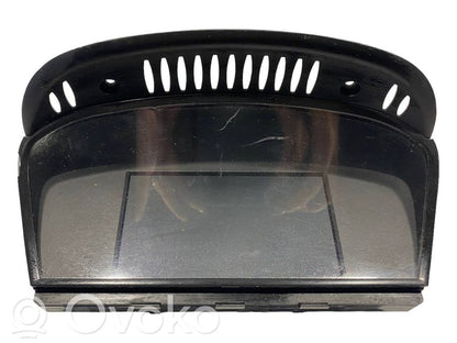 Ekrāns / displejs / mazais ekrāns