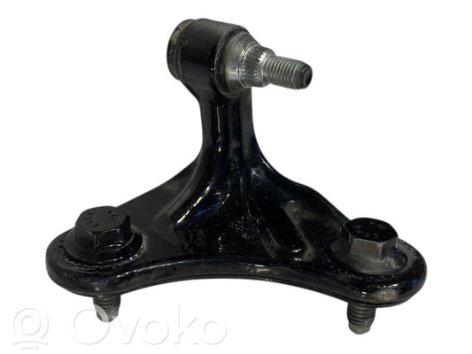 Priekšpusē apakšējā vira (eņģe)