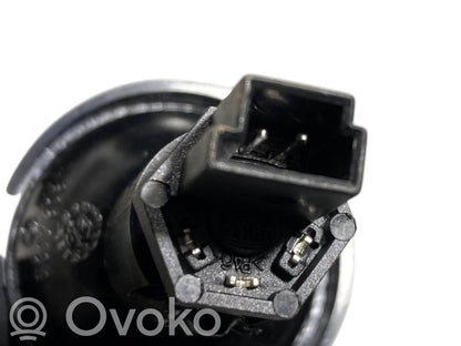 Cita veida salona apgaismojums