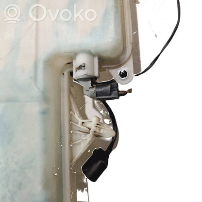 Window fluid tank
