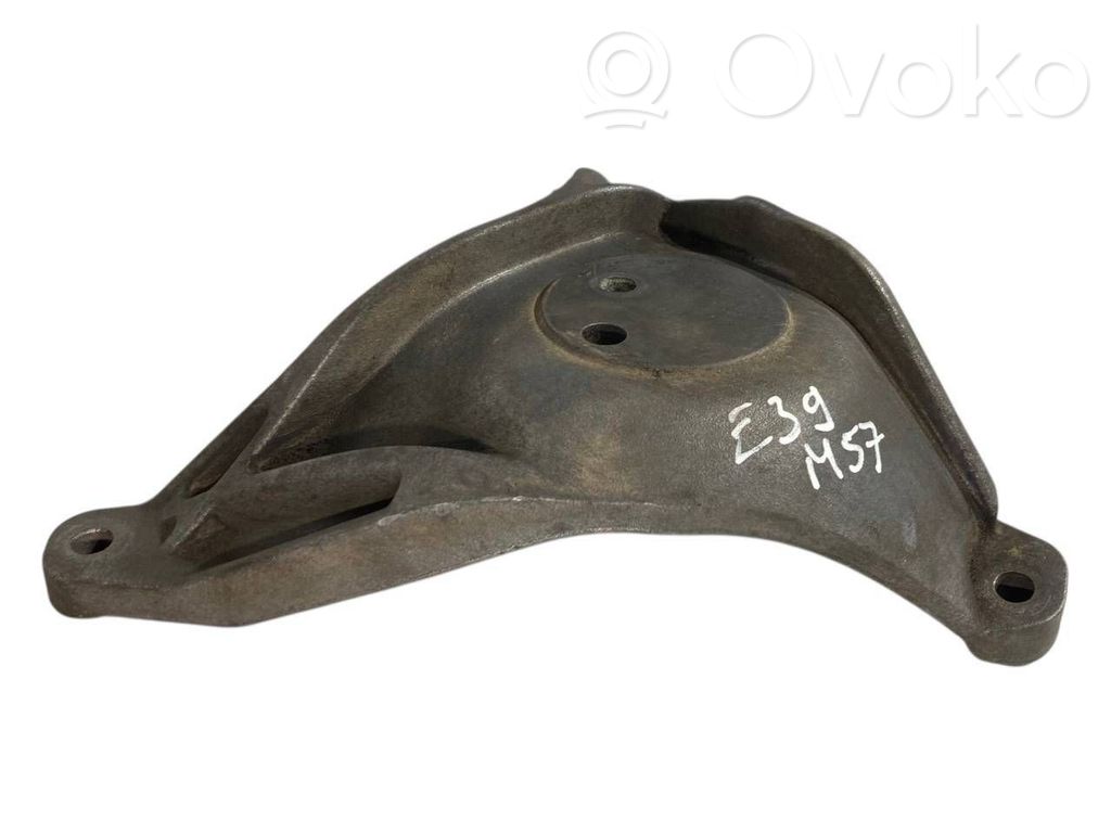 Dzinēja nostiprināšanas stiprinājums-kronšteins