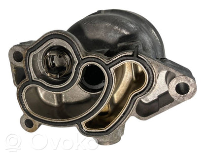 Oil filter holder/cooler