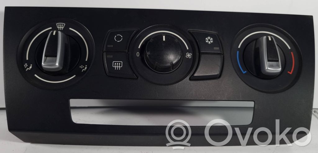 Блок управления кондиционером/климат-контролем/отоплением салона (в салоне)