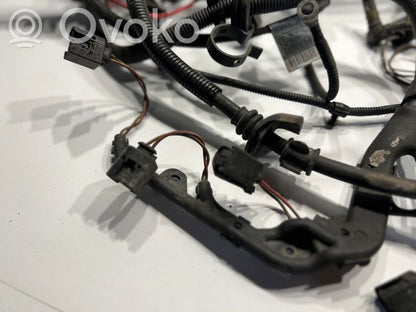 Dzinēja vadu instalācija