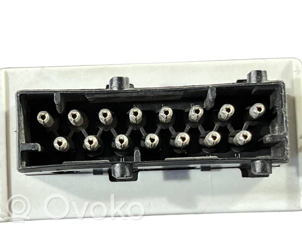 Trailer hitch control unit