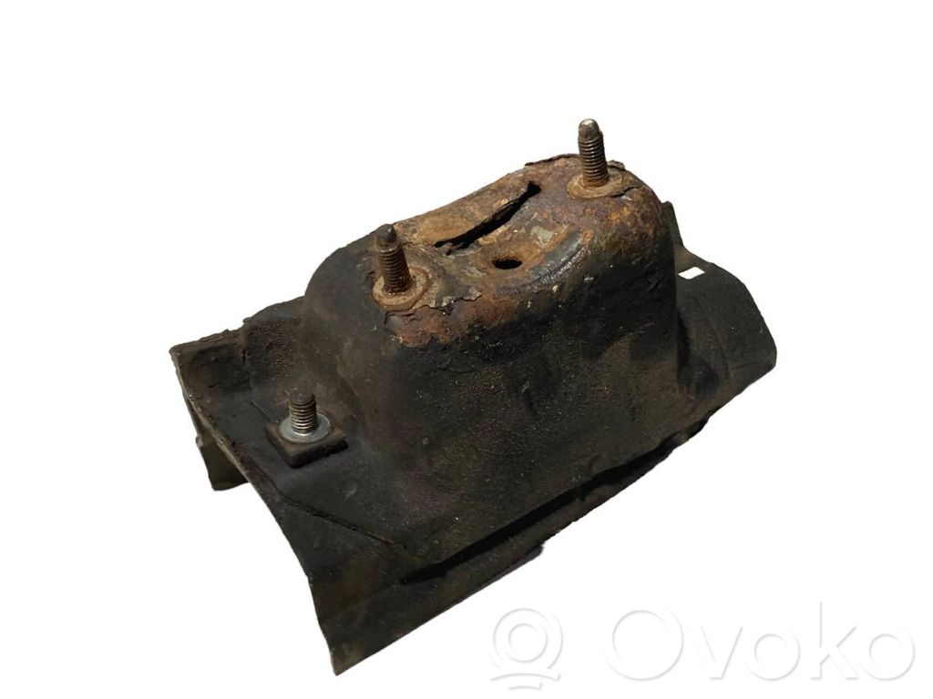 Крепление стабилизатора (переднее)