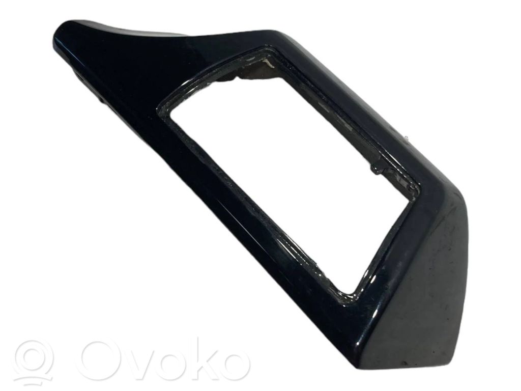 Dekoratīvās apdares lenta