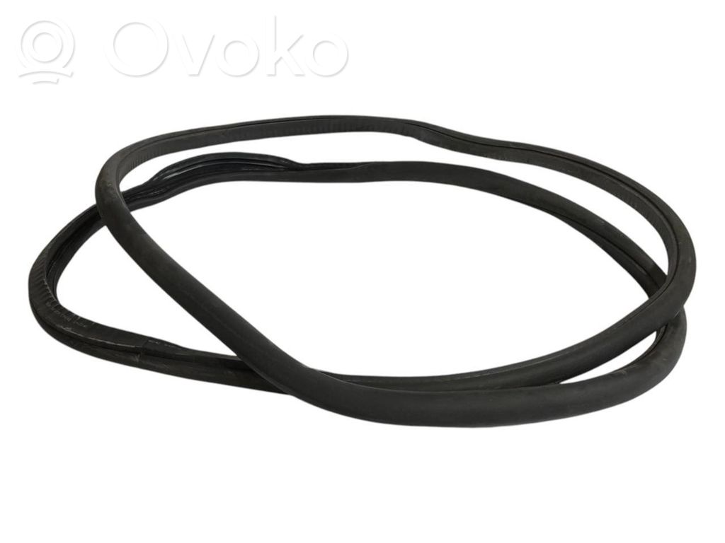 Aizmugurē apdares gumija (virsbūvē)