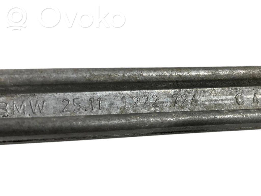 Pārslēgšanas mehanisms (kulisa)